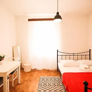 Cozy Studio In City Centar Stosija Zara